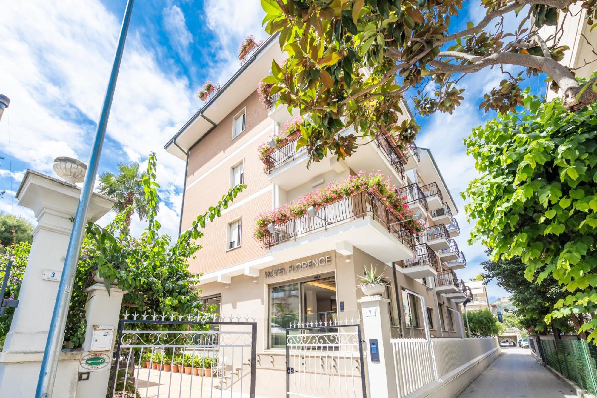 Hotel Florence San Benedetto del Tronto Exterior foto