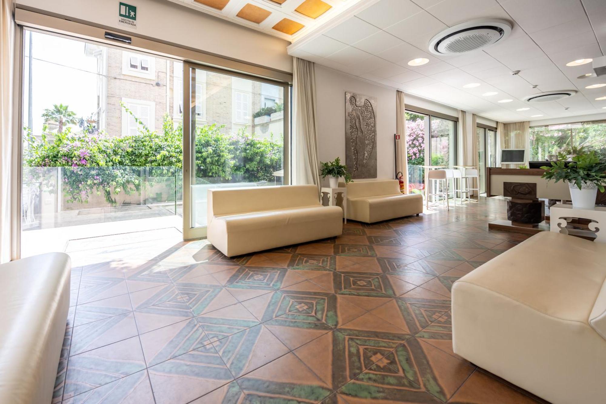 Hotel Florence San Benedetto del Tronto Exterior foto