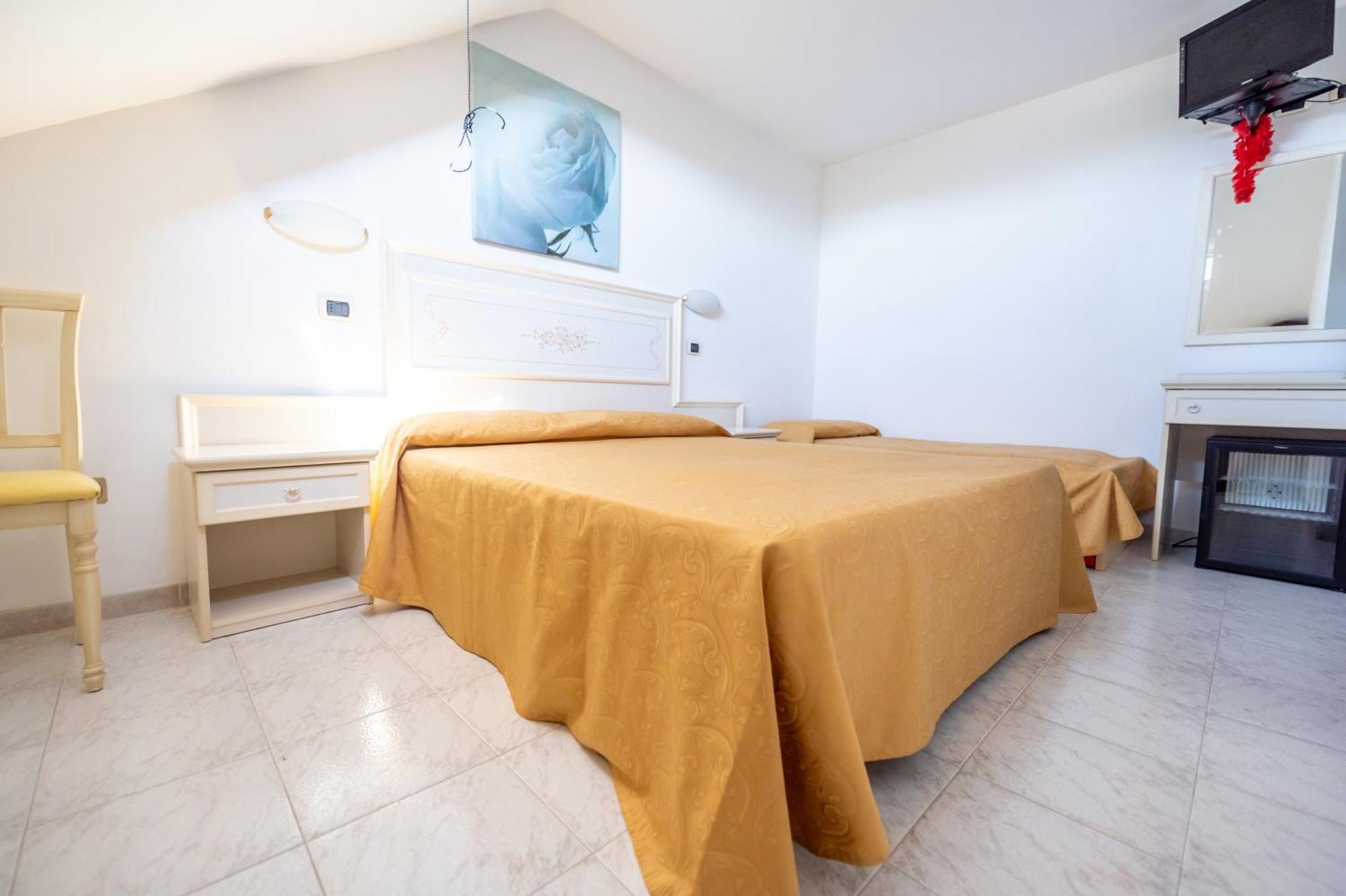 Hotel Florence San Benedetto del Tronto Exterior foto