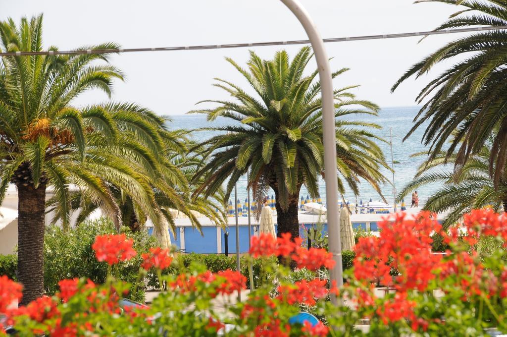 Hotel Florence San Benedetto del Tronto Exterior foto